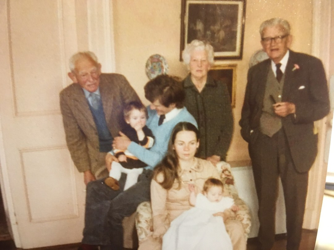 37C1054E-CB70-4173-B03D-46D1D3250193